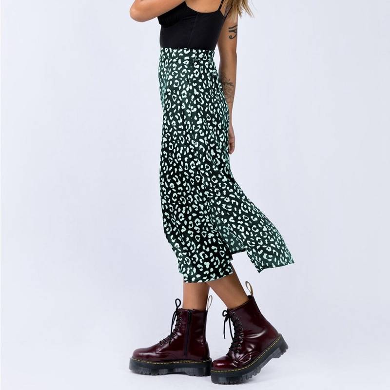 Leopard Printed Split Skirt Apparel Trousers & Skirts Women ae284f900f9d6e21ba6914: 1|2|3